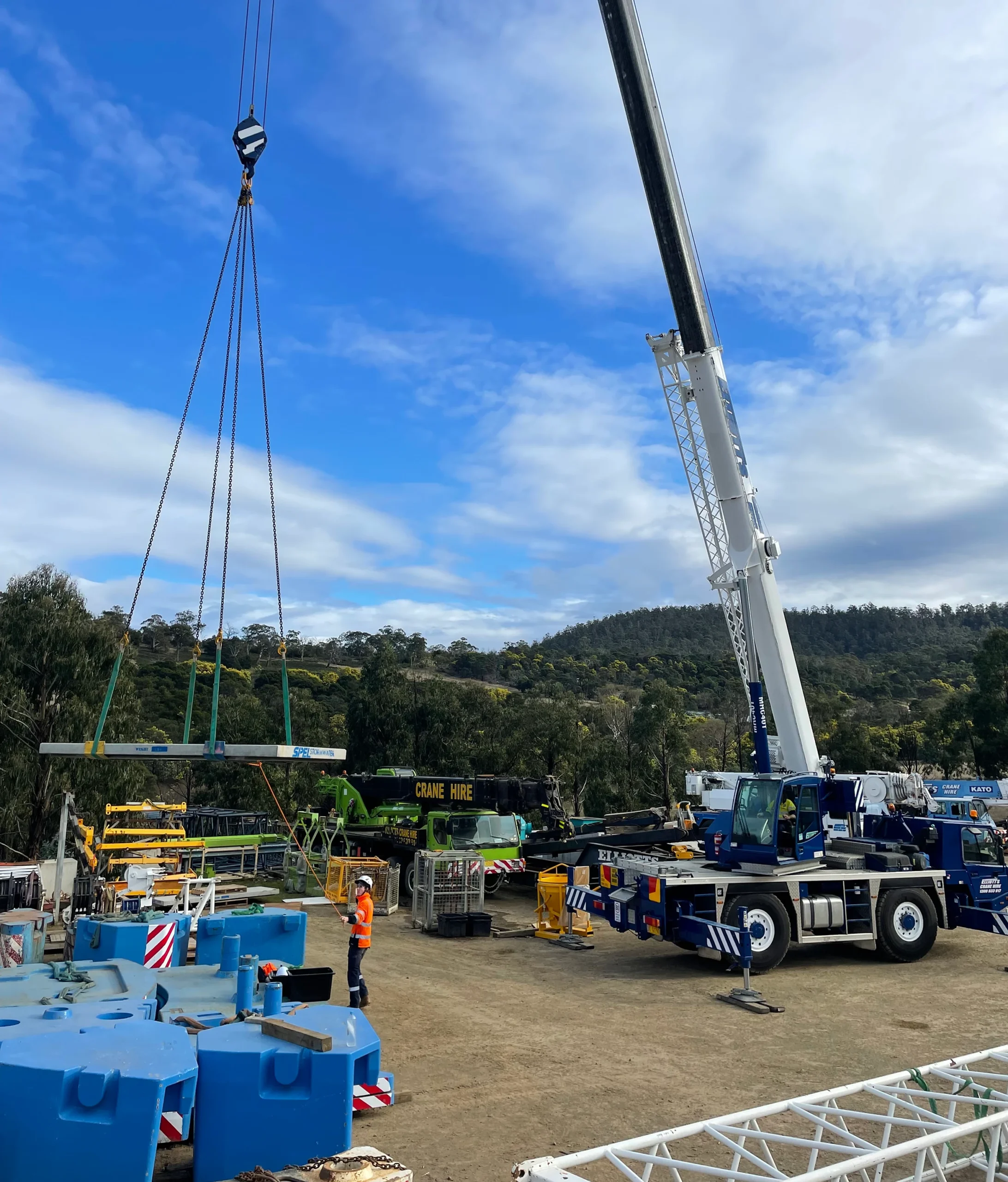 Slewing Mobile Crane