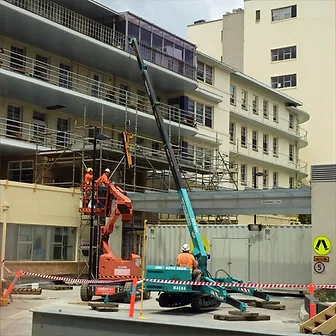 Slewing Mobile Crane 20t